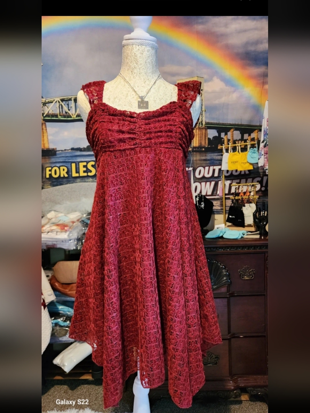 NWT KIRIOUS LOS ANGELES SIZE SMALL DRESS Lace